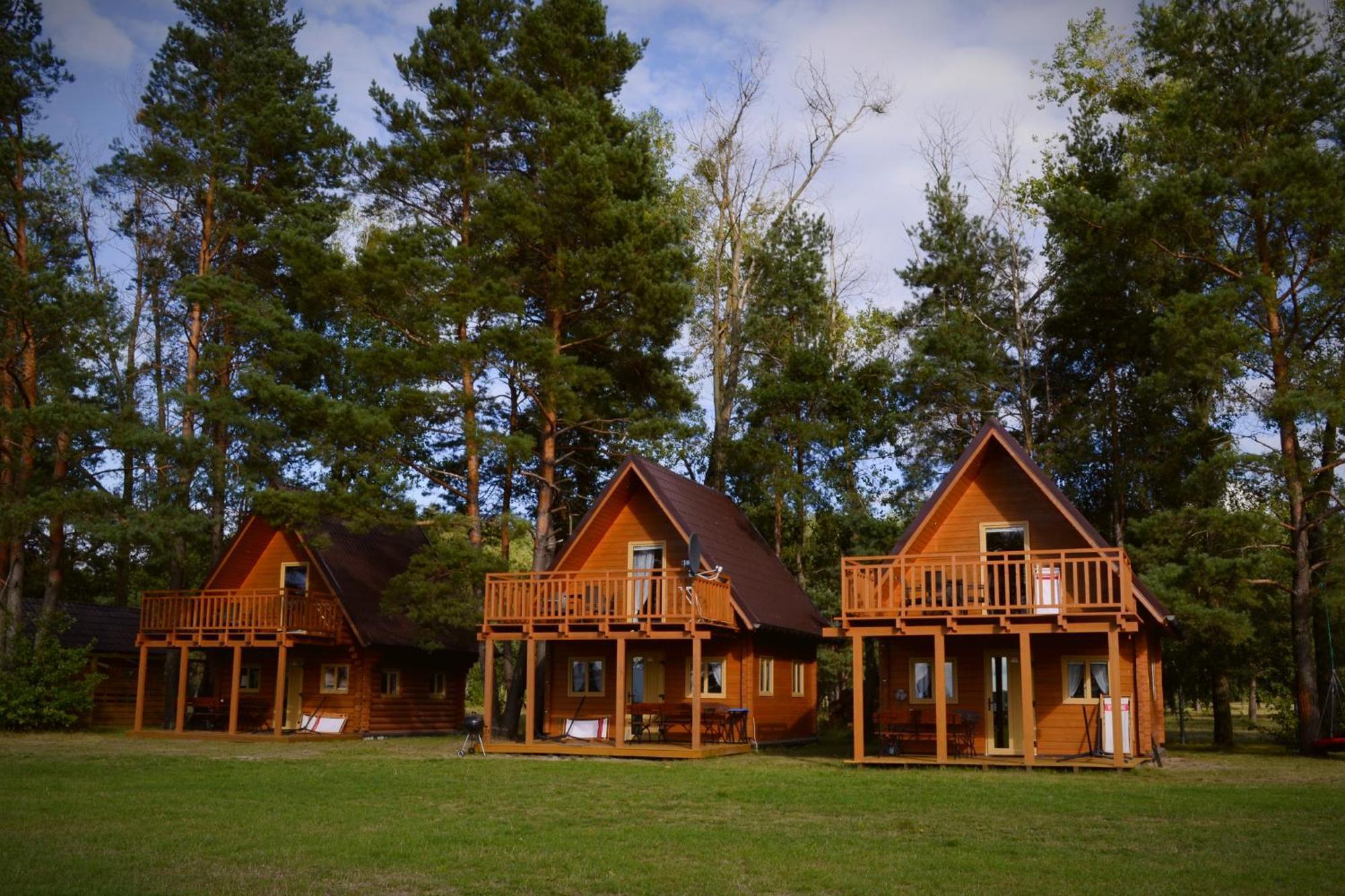 Camping Szczecinek Domy Wypoczynkowe Exterior foto